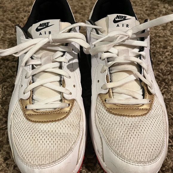 Nike Women’s Air Max Excee Shoes - Picture 3 of 5